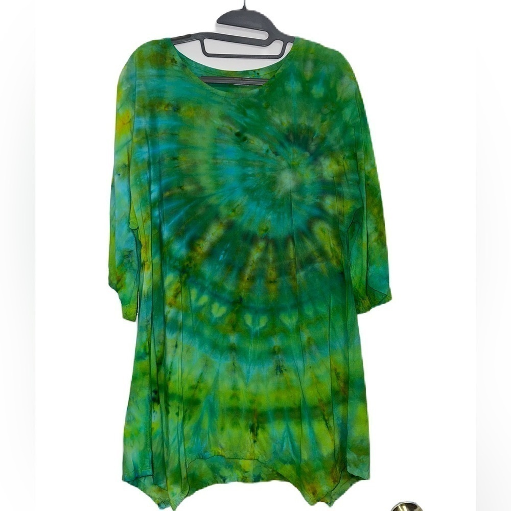 Vibrant Dharma trading co. Hand dyed green dress size medium